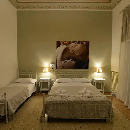 Conte Di Cavour Panzió Foggia