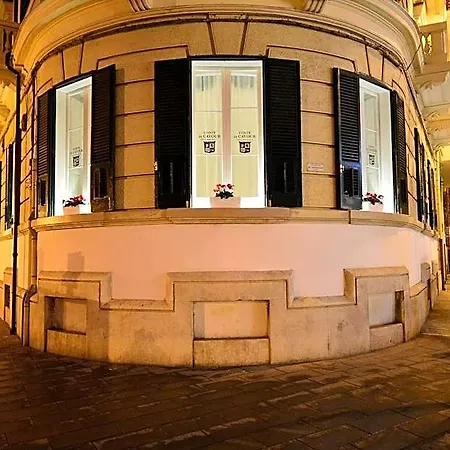 Oda ve Kahvaltı Conte Di Cavour Foggia