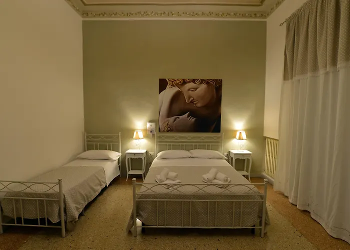 Conte Di Cavour Oda ve Kahvaltı Foggia