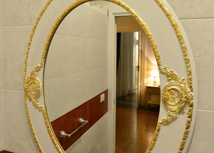 Oda ve Kahvaltı Conte Di Cavour 4*