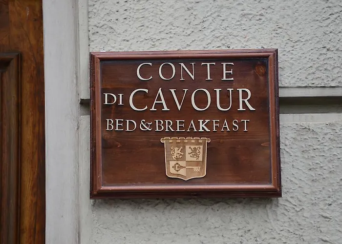 Oda ve Kahvaltı Conte Di Cavour 4*